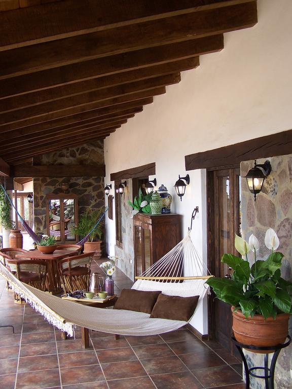 Hotel Villa Cassis Tapalpa Quarto foto