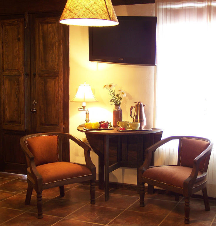 Hotel Villa Cassis Tapalpa Quarto foto